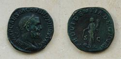 Pupienus Sestertius.jpg