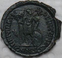 Procopius 365-366 Centenionalis (AE-3) 3,51g Constantinopel RIC 17b.2 var R.JPG