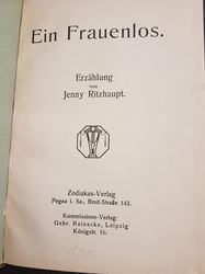 bücher08.jpg