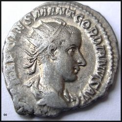 66 Gordianus III-1.JPG