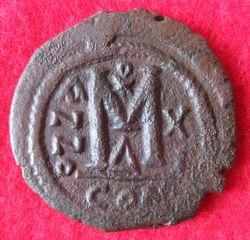 565-578 Justinus II., Follis, Konst. J 11, 4.Off. So 5,11 (2).JPG