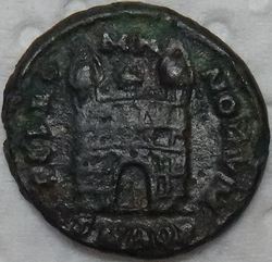 Flavius Victor 387-388 Halb-Centenionalis (AE-4) 1,43g Aquileia RIC 55b.1 R.JPG