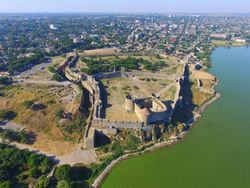 Akkerman-fortress-aerial-2_(cropped).jpg