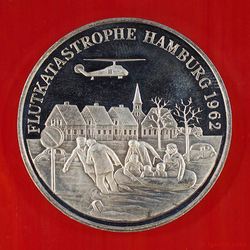 2018 Medaille Flutkatastrophe Hamburg 1962_01_800x800 150KB.jpg