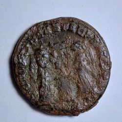 Römische Münze 3 Hinterseite.jpg