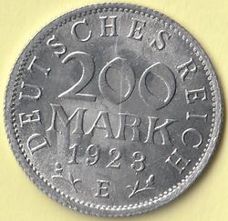 200 M 1923 E  1.jpg