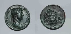 Hadrian Sestertius.jpg
