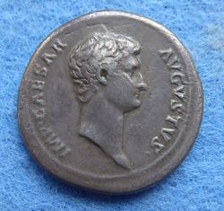 Hadrian Cistophor Mint C.jpg