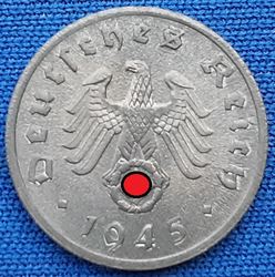 1945 A 2.jpg