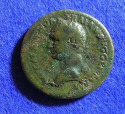 trajan-16m-a.jpg