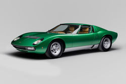 Lamborghini-Miura-wird-50-559x373-b75185182de5f414.jpg