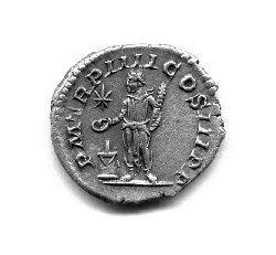 Denar Elagabal C. 208 Rv. PM TRP IIII COS III PP. Kaiser m. Keule l. vor Altar..jpg