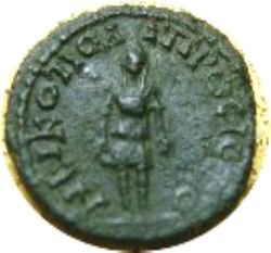 Commodus_Isis_r.jpg