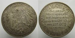 Hezinger_Senftenberg_Johannes_Muche_Dorotheum.jpg