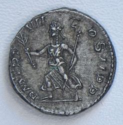 Severus Alexander Revers.jpg (121.73 KiB) 2165 mal betrachtet Severus Alexander Revers.jpg