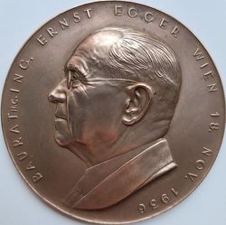 Baurat H.C. Ing. Ernst Egger Jubiläumsmedaille 18. November 1936 zum 60ten Geburtstag (Entwurf und Ausführung Arnold Hartig)_1.jpg
