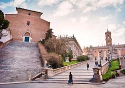 Basilica-of-Santa-Maria-in-Aracoeli-and-Capitoline-Hill-Rome-Italy._01.jpg