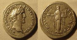 A_Pius_Denar_APOLLINI_AVGVSTO.jpg