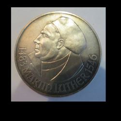 Luther 1958 Av.jpg