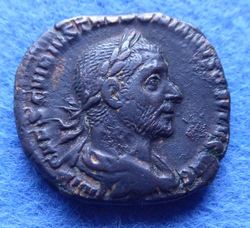 Trebonianus Gallus Virtus AV.jpg