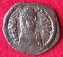 So 1,17, Anastasius I. Follis, Konst.517-18, Off E (1).JPG