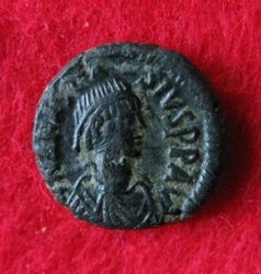 So 1,27, Anastasius I., Pentanummium 517-518 (1).JPG