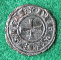 1197-1250 Friedrich II. Denar 1244 Messina, Spahr 130 (1).JPG