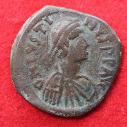 So 2,5  Follis; Konstantinopel 518-522, Off A (1).JPG