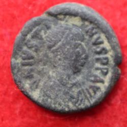 So 2,18  Pentanummion Konstantinopel 522-527, Off B (1).JPG