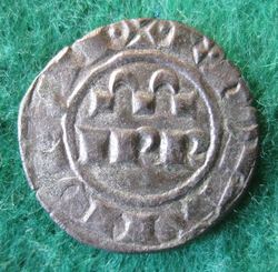 1197-1250 Friedrich II. Denar, Brindisi 1245, Sp 135 (1).JPG