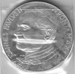 Medal_John_paul_II_b.jpg