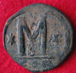So 4,16, Justinian I., Follis, 527-532 Konst.  (2).JPG