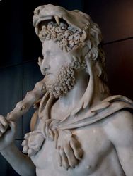 mc_commodus_hercules_IV.jpg