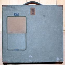 Radio b 25.jpg