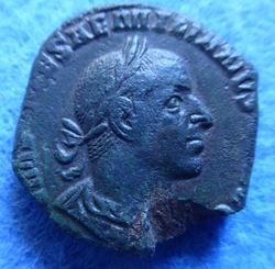 Aemilianus Sesterz AV.jpg