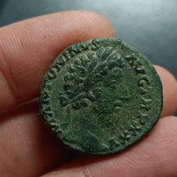 RIC-III_991_Marcus_Aurelius_As_170-171AD_OBV_1.jpg
