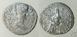 JULIA DOMNA.JPG