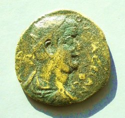 Valerian Cilicia AE 33 av.jpg