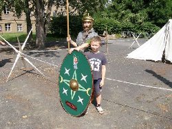 k-k-Mike mit Legionär.JPG