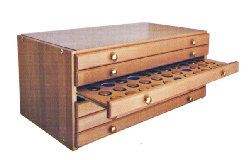 Münzschrank-runde-Fächer.jpg