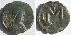 Kopie von Byzanz Follis 002d.jpg