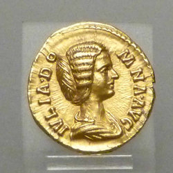 julia_III.jpg