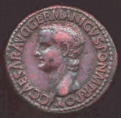 caligula_38.jpg (83.49 KiB) 1025 mal betrachtet caligula_38.jpg