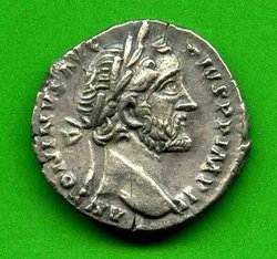 Denar Antoninus Pius C. 1006 Av. ANTONINVS AVG PIVS PP IMP II..JPG