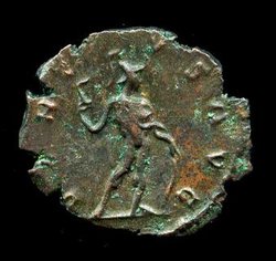 Ant. Victorinus C. 131 Rv. VIRTVS AVG. Behelmter Mars m. Schild u. Lanze re..jpg