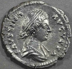 faustina_II_2_av.jpg