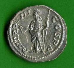 Denar Alexander Severus C. 254 Rv. P M TRP III COS P P. Pax m. Zweig l. st..jpg