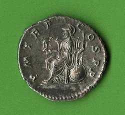 Antoninian Elagabal C. 125; RIC 1. Rv. P M TRP COS P P. Roma l. sitz..jpg