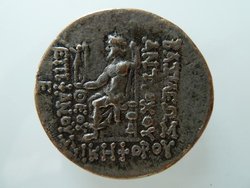 Tetradrachme Antiochos 002.jpg