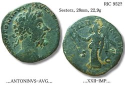 Marcus_Aurelius_Sesterz_Victoria.jpg